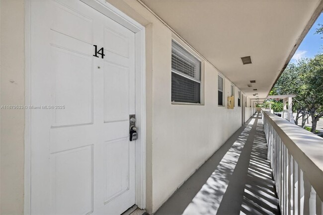 Building Photo - 7130 W 11th Ct