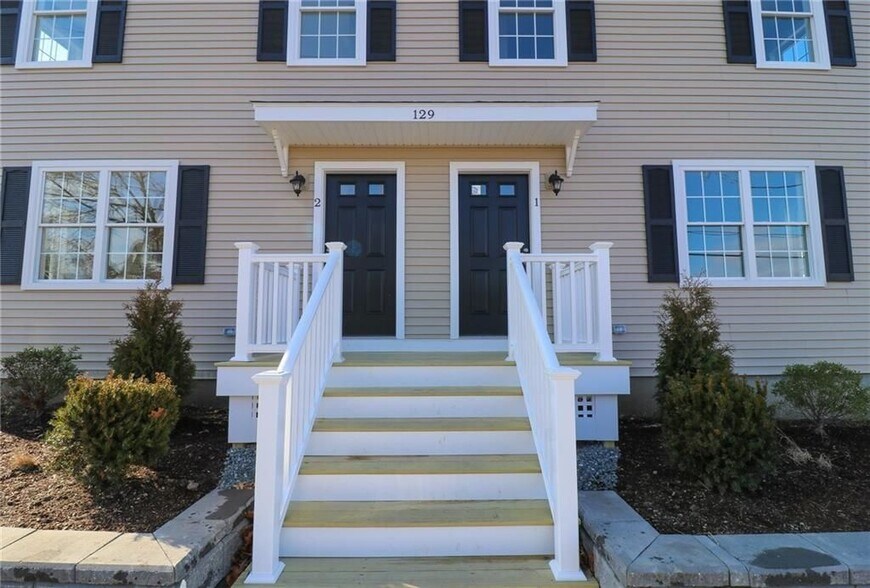 Building Photo - 129 Mill St