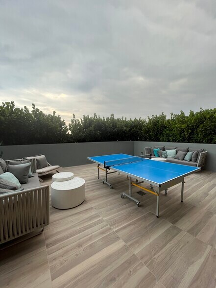 Building Photo - 47 NW 30th St