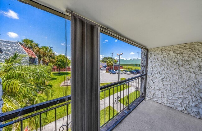 Building Photo - 8701 SW 141st St