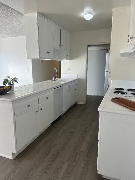 Building Photo - 10200 De Soto Ave