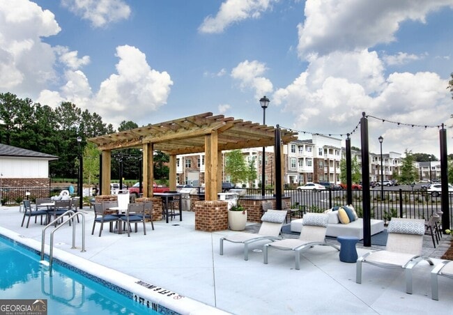 Building Photo - 4270 Phil Niekro Pkwy