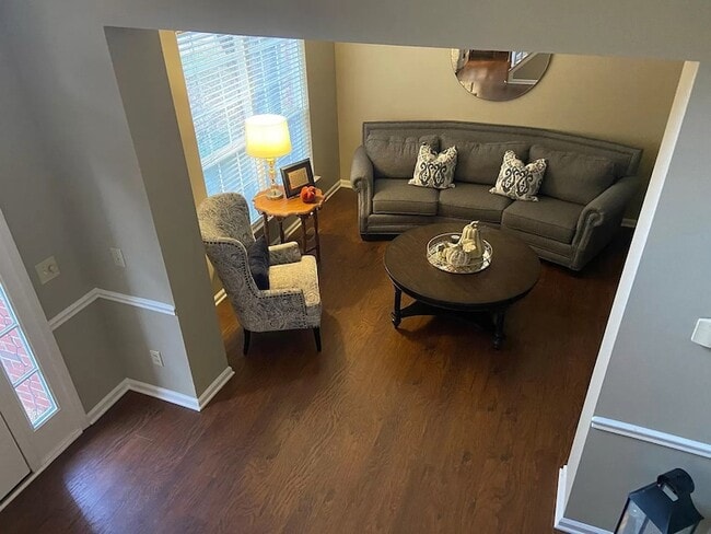 Building Photo - 300 Founders Pointe Blvd