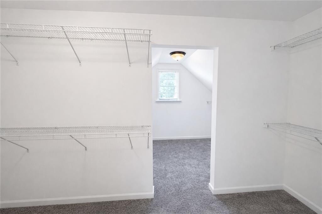 Building Photo - 197 Berkten Ln NE