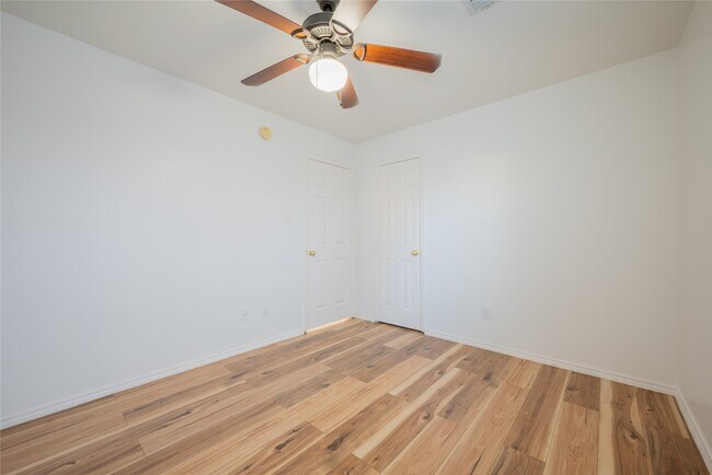 Building Photo - 7246 Wimberly Oaks Ln