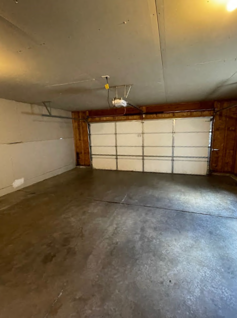 Building Photo - 310 Scheidler Rd