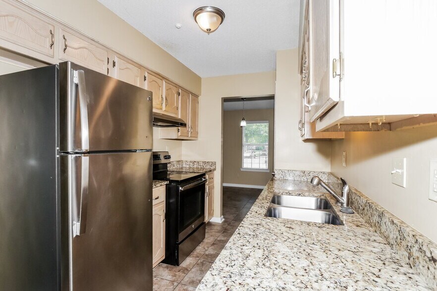 Building Photo - 2741 Laurelcrest Cove