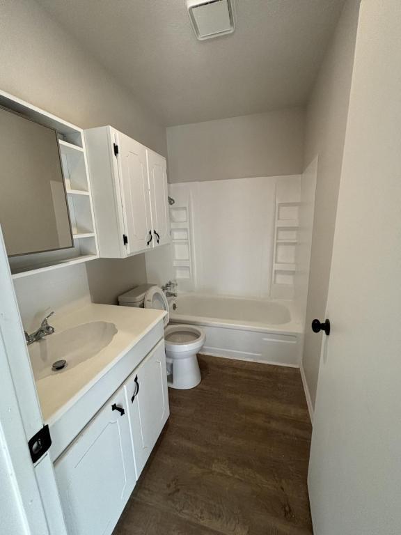 Building Photo - 702 Washington Ave