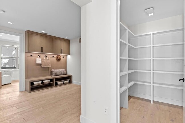 Building Photo - 5129 W Neptune Way