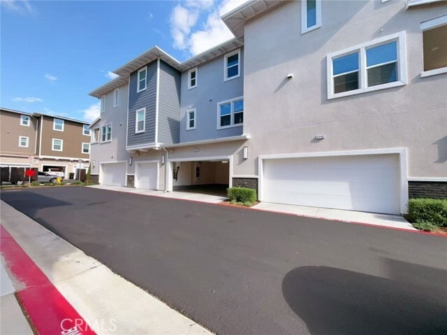 Building Photo - 2717 Nash Ct