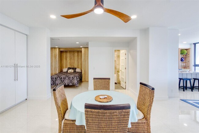 Building Photo - 1500 S Ocean Dr