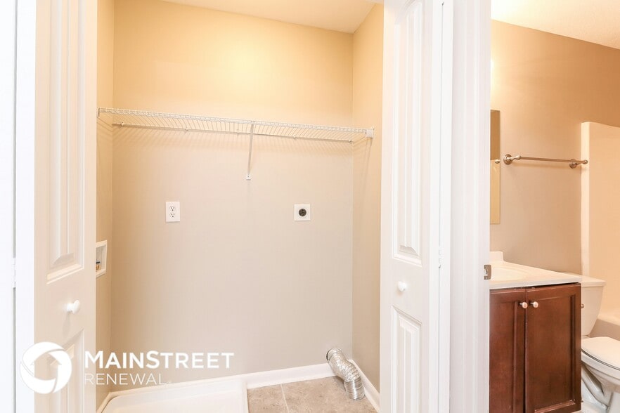 Building Photo - 2712 Denise Dr