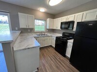 Building Photo - Lakewood Flats and Townhomes