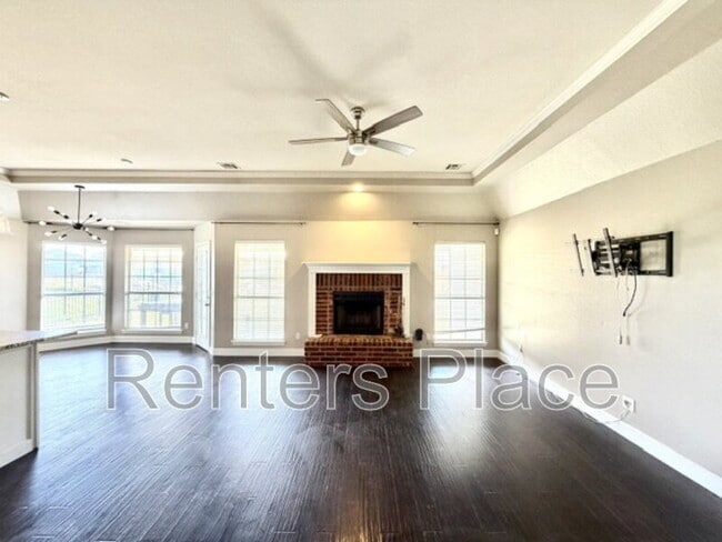 Building Photo - 3827 W Canton St