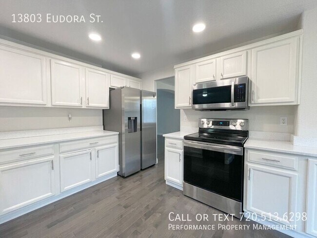 Building Photo - 13803 Eudora St