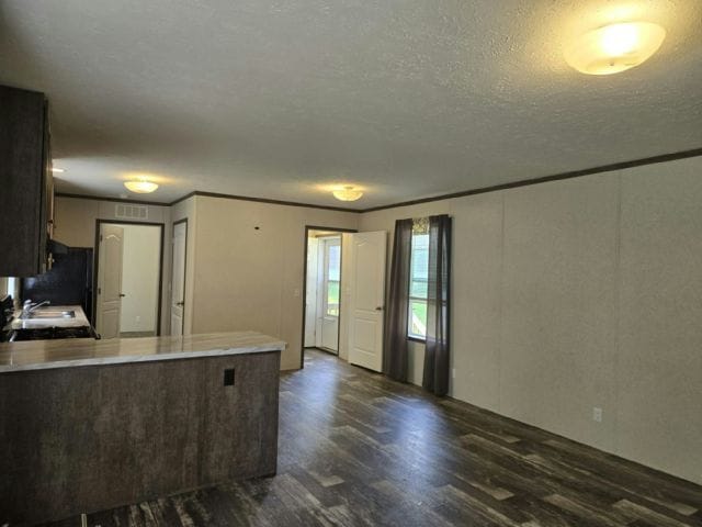 Building Photo - 319 Oriole Ln