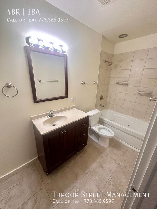 Building Photo - 5709 S Wentworth Ave