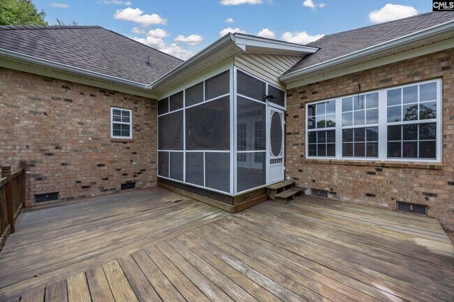 Building Photo - 218 Hilton Village Dr