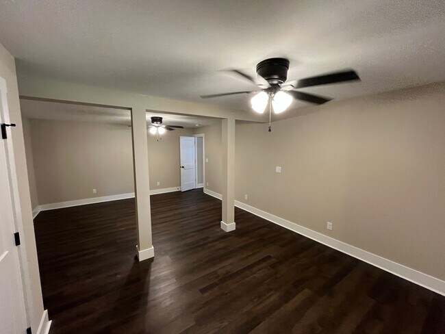 Building Photo - 1775 Ralee Dr
