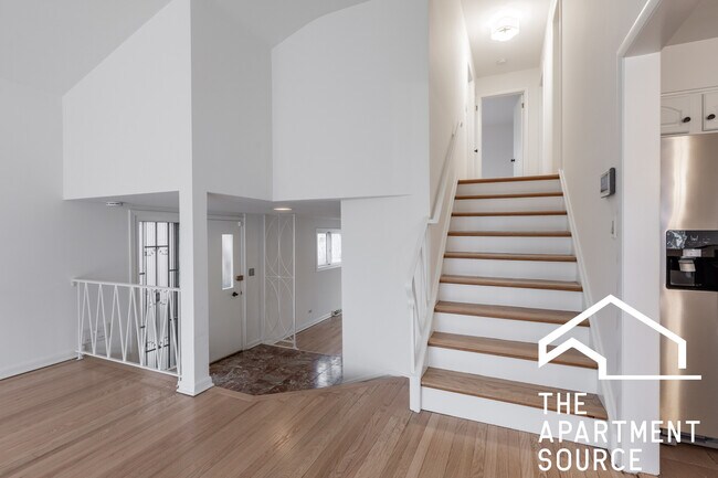 Building Photo - 6711 N East Prairie Rd