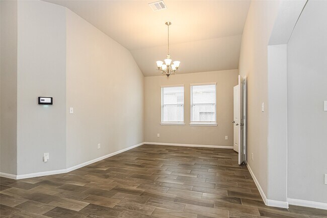 Building Photo - 31519 Kailua Dr