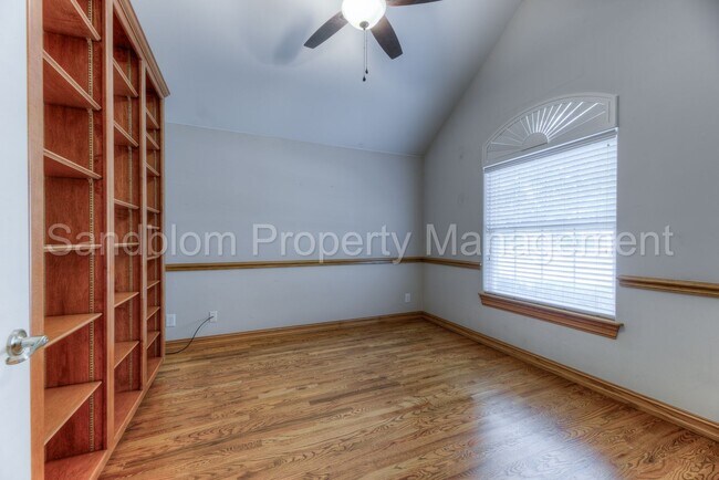 Building Photo - For Lease | Broken Arrow | Available Now!