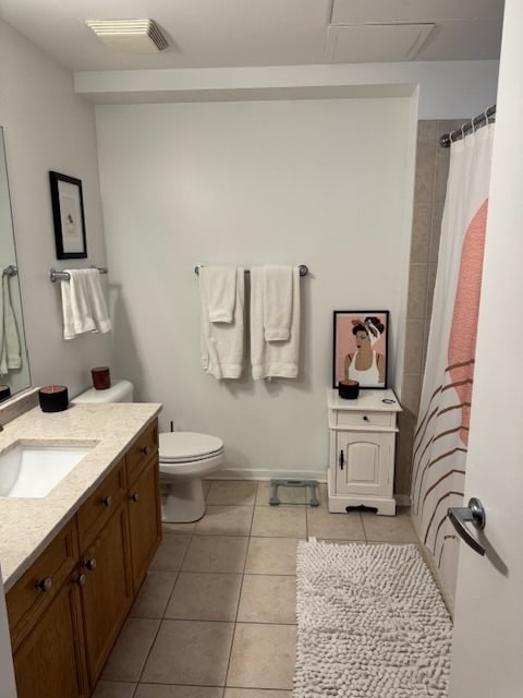 Building Photo - 900 N Kingsbury St