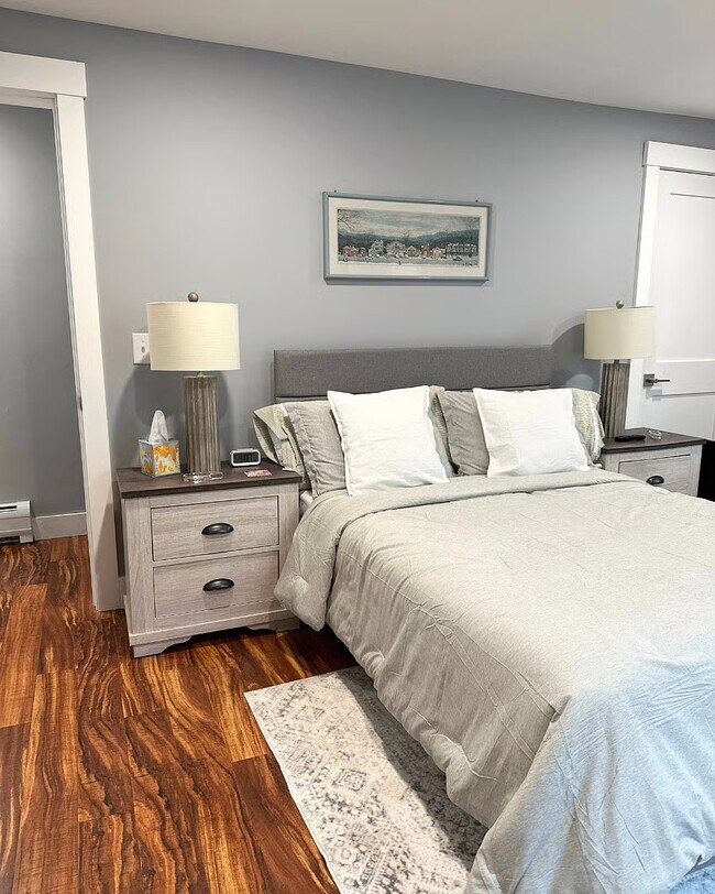 Building Photo - 20 Allessio St