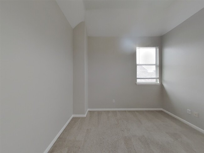 Building Photo - 2907 Crescent Star Rd