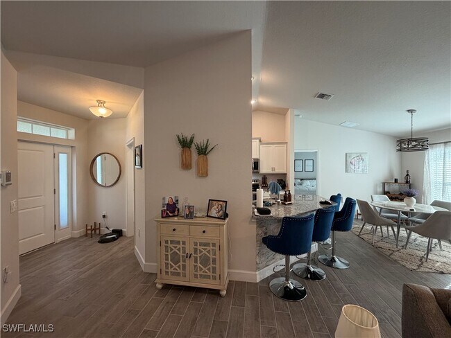 Building Photo - 4236 NE 20th Pl