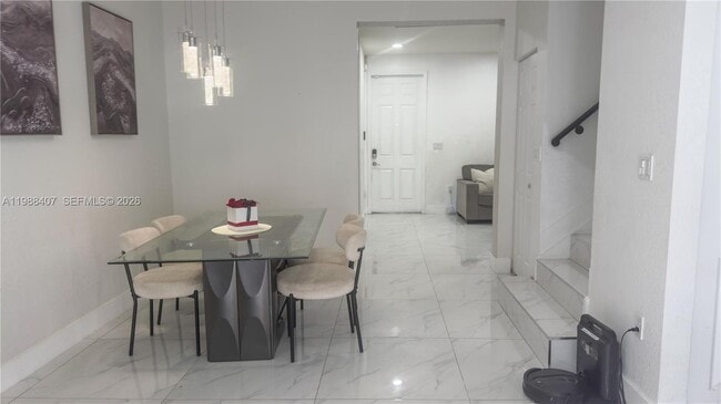 Building Photo - 3318 W 106th Terrace