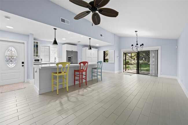 Building Photo - 3937 Arelia Dr