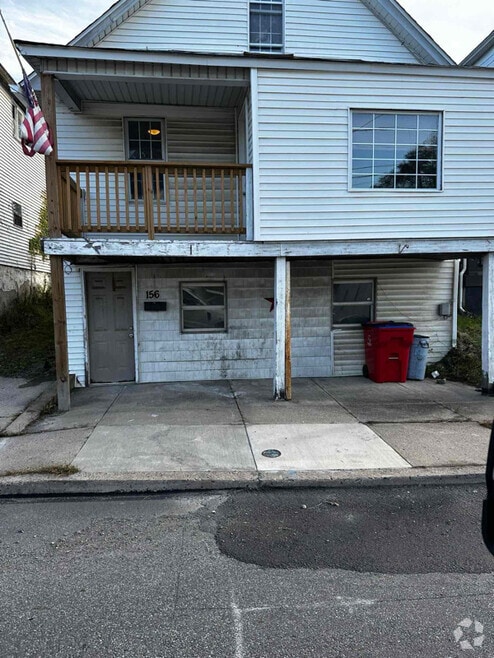 Building Photo - 156 Fallbrook St