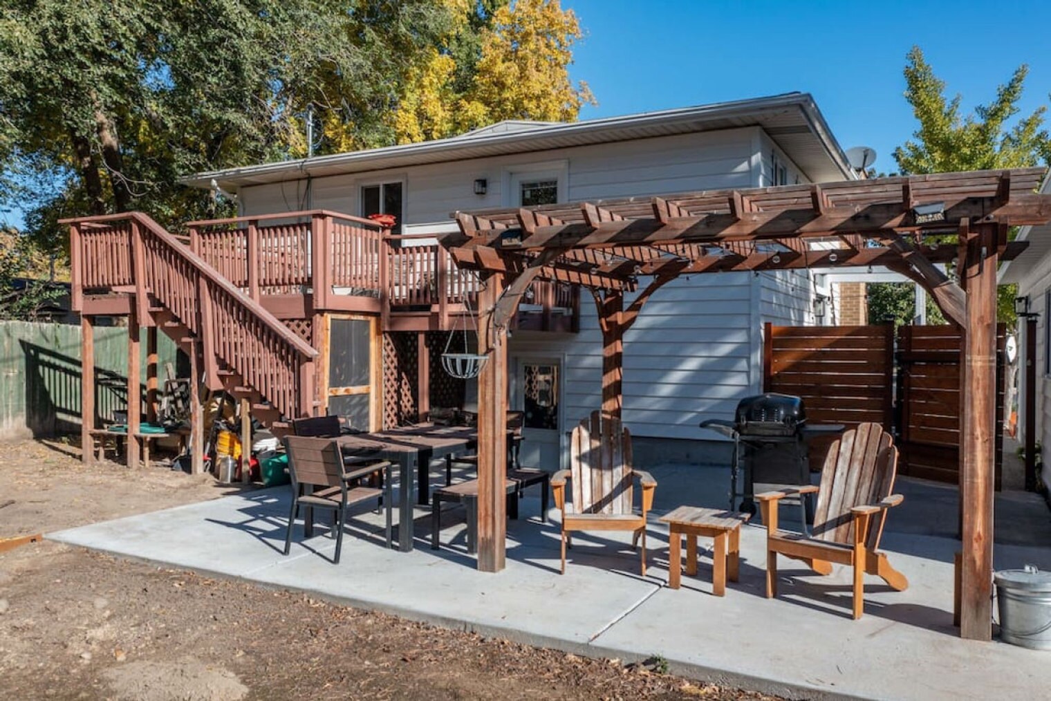 Building Photo - 1236 Greenfield Cir