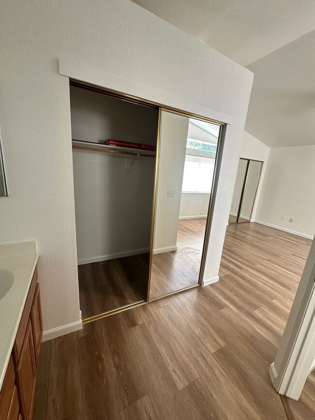 Building Photo - Move-In Special: 1/2 Off 1st Months Rent