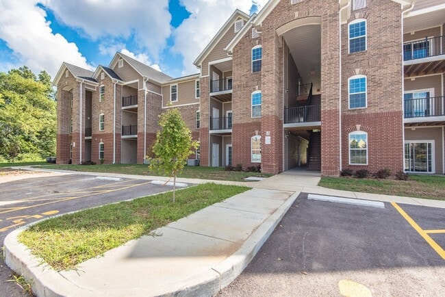Building Photo - 122 Harmony Mdws Ct