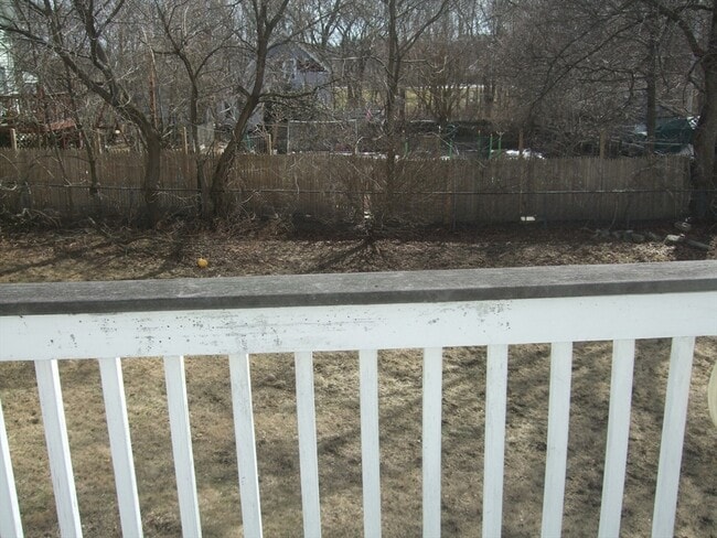 Building Photo - 112 Cottage St