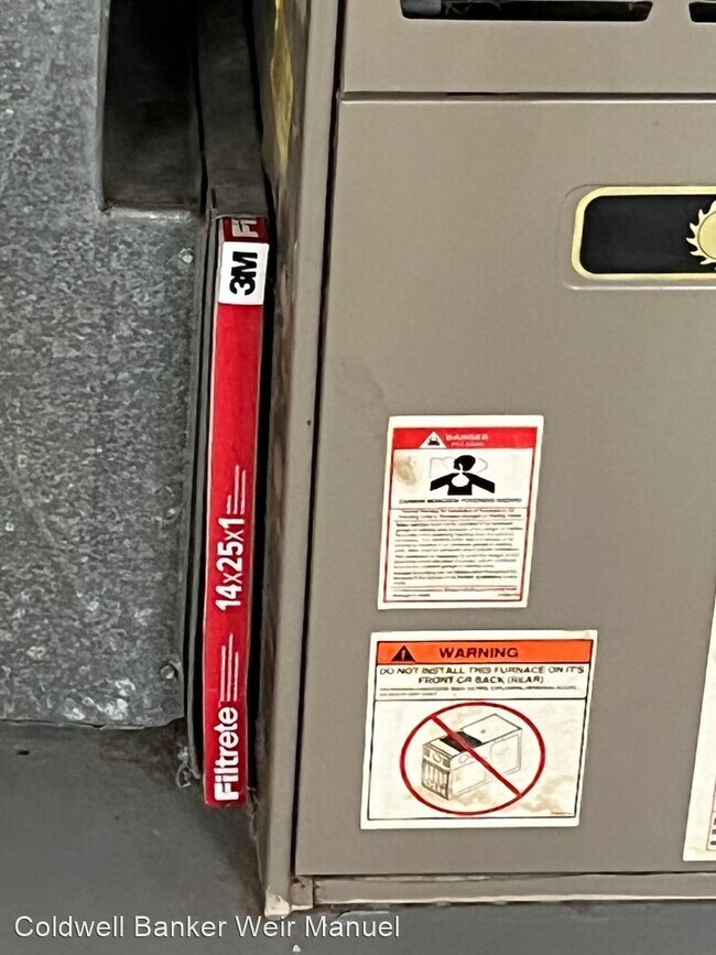 Building Photo - 3 br, 1.5 bath House - 337 Orange Street