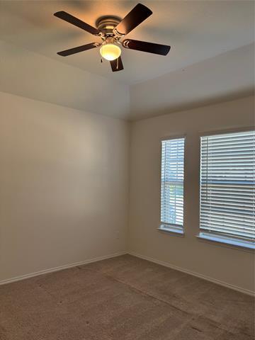 Building Photo - 2105 Alamandine Ave