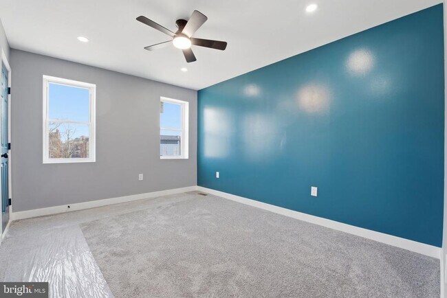 Building Photo - 2816 Rockrose Ave