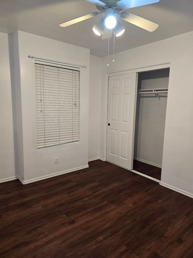 Building Photo - Ready Now! Beautiful Gated Riverside 4bed 2.5bath Home!!