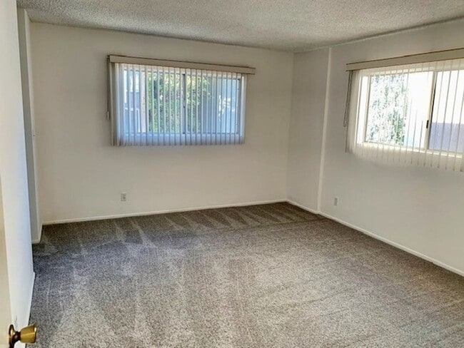 Building Photo - 156