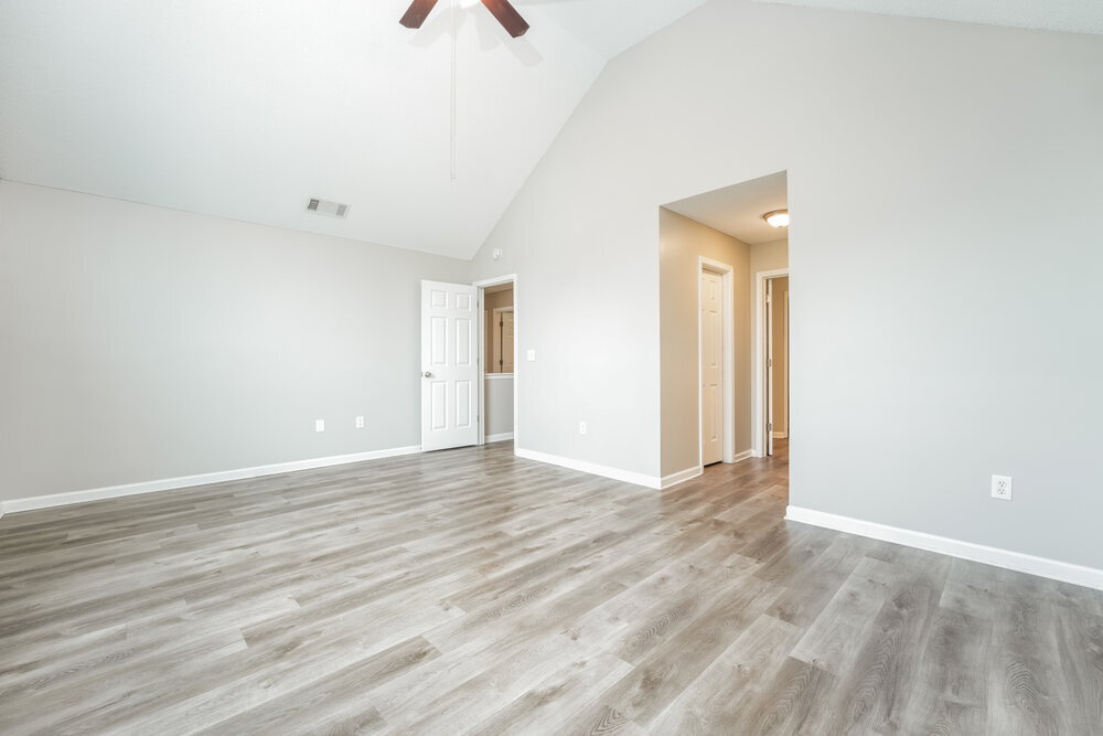 Building Photo - 2099 Mulberry Ln