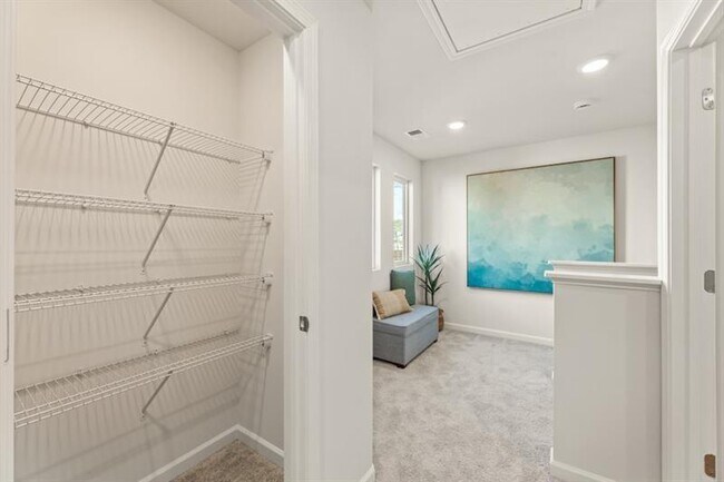 Building Photo - 5117 Sidney Sq Dr