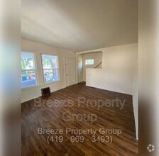 Building Photo - 142 S Detroit Ave