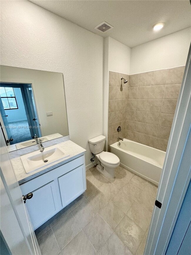 Building Photo - 891 NW 3rd Terrace