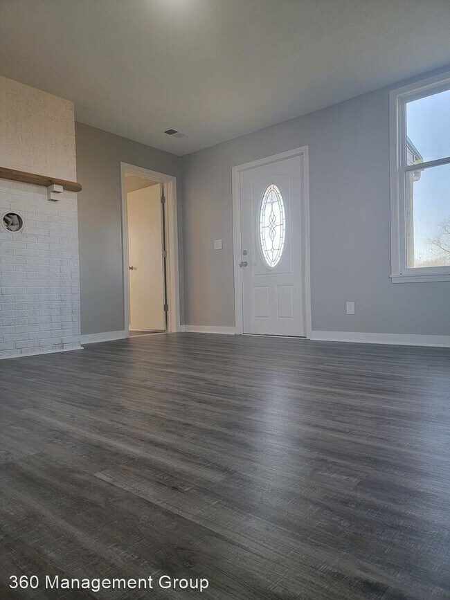 Building Photo - 2 br, 1 bath House - 1841 Logana Pike