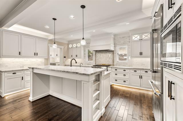 Building Photo - 6842 Merrilee Ln