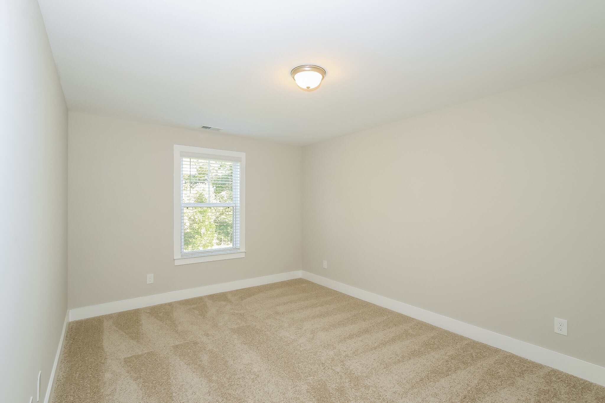 Building Photo - 1433 Feldspar Ct