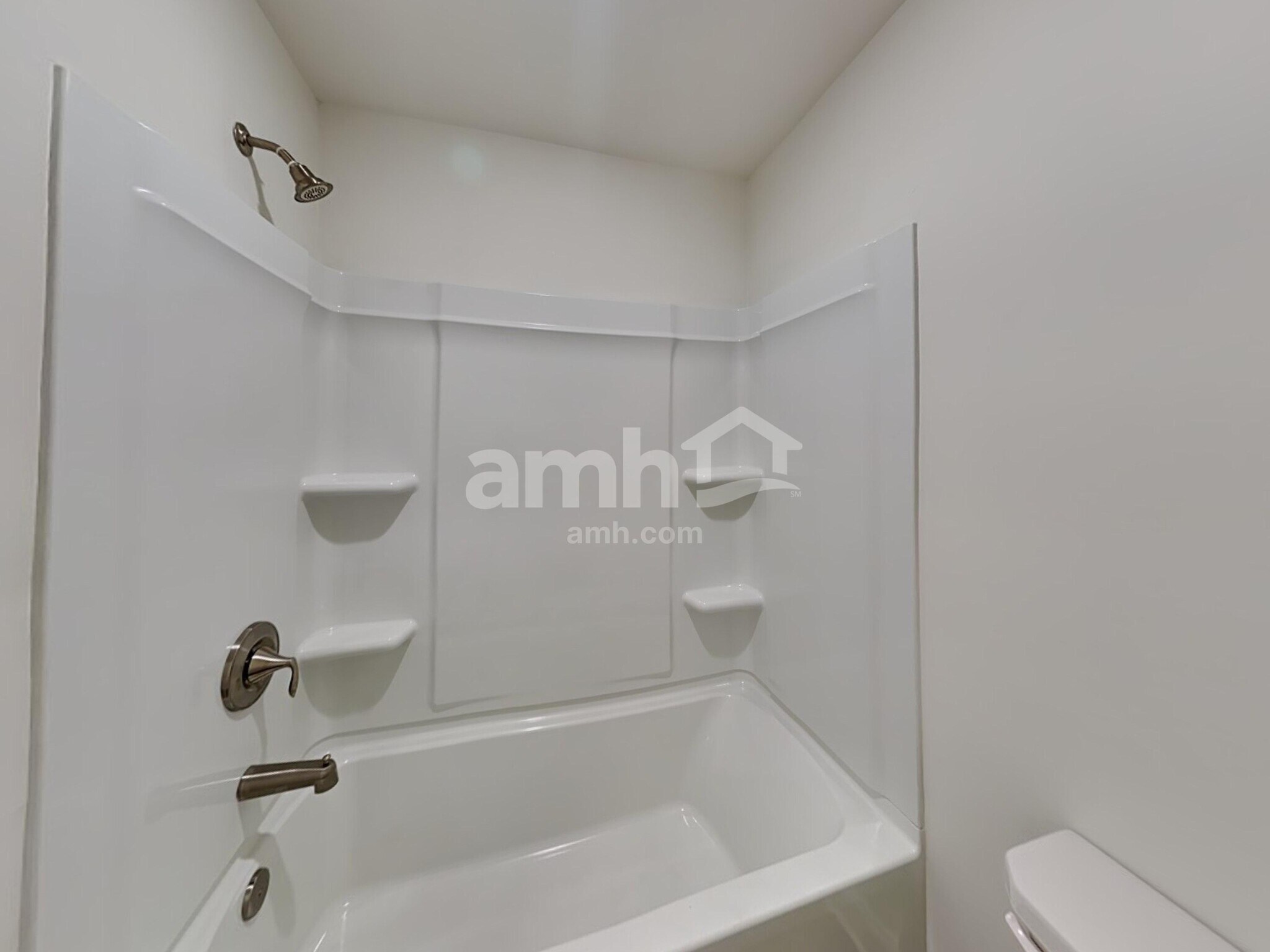 Building Photo - 513 Slew Dr